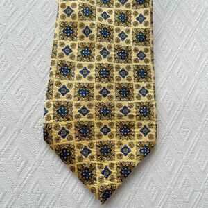 Paul Stuart silk tie made in USA  yellow blue gold